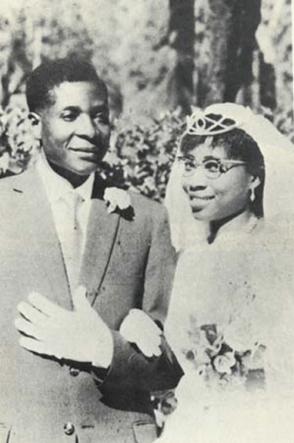Mugabe with his wife 